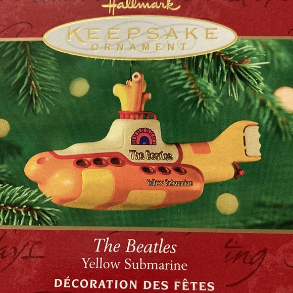 Hallmark Keepsake Christmas Ornament The Beatles Yellow Submarine - Picture 2 of 5